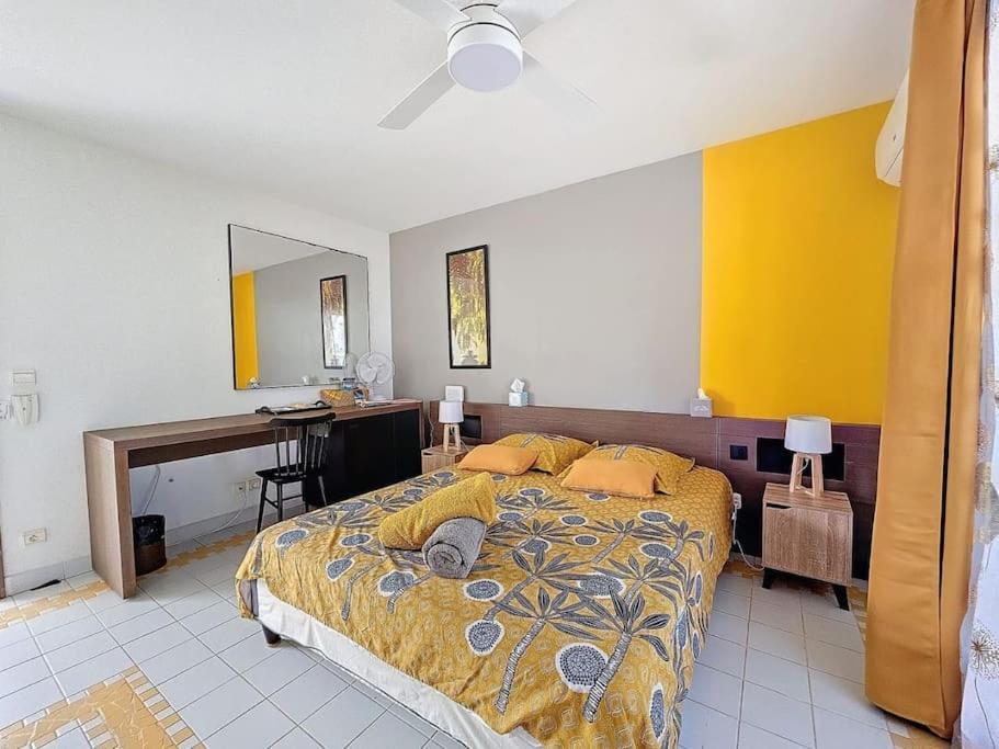 Studio Dans Village Vacances Manganao Saint-Francois  Exterior foto