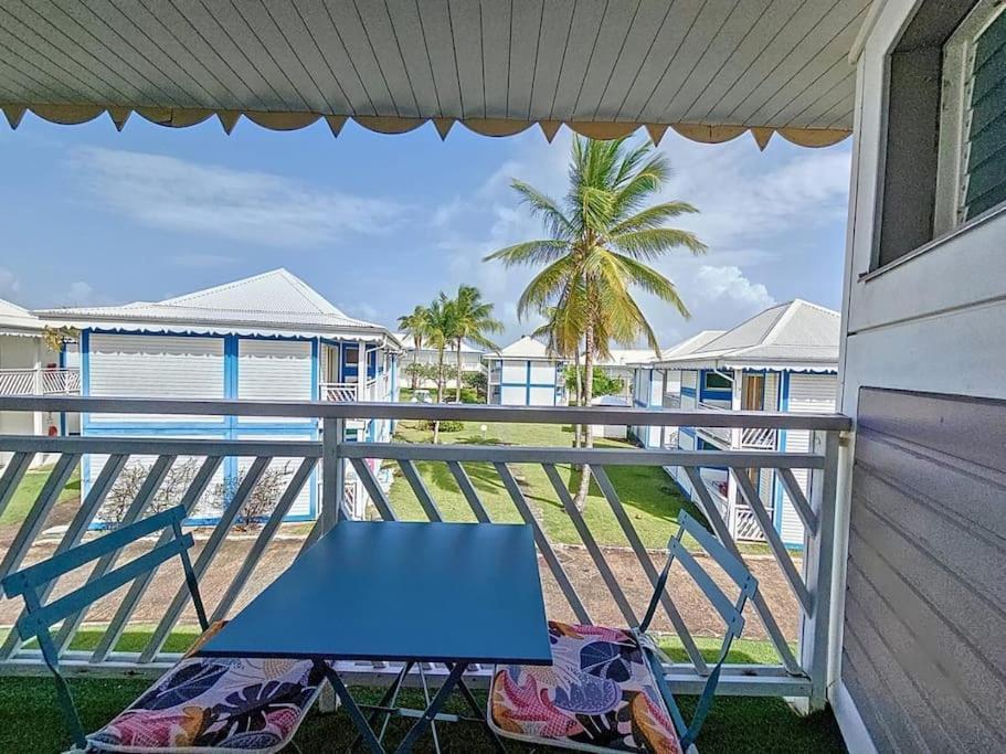 Studio Dans Village Vacances Manganao Saint-Francois  Exterior foto